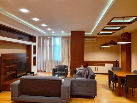 28 Mayda 4 otaqlı yeni tikili mənzil kirayə verilir, 150 m², 1 600 AZN/ay, şəkil 4 / 12