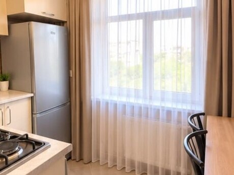 Elmlər Akademiyasında 2 otaqlı köhnə tikili mənzil satılır, 55 m², 185 000 AZN, şəkil 3 / 4