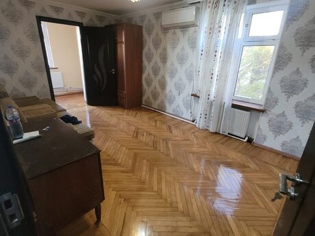 Nəriman Nərimanovda 2 otaqlı köhnə tikili mənzil kirayə verilir, 50 m², 550 AZN/ay, şəkil 5 / 11