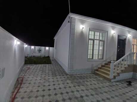 Məmmədlidə 3 otaqlı həyət evi satılır, 90 m², 98 000 AZN, şəkil 2 / 12