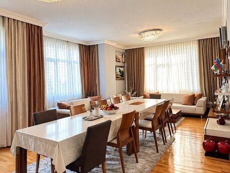 Elan №6561741 - Bakı, Elmlər Akademiyası m., 4 otaqlı, 185 m², 4/17 mərtəbə