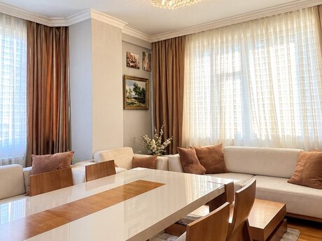 Elmlər Akademiyasında 4 otaqlı yeni tikili mənzil satılır, 185 m², 470 000 AZN, şəkil 3 / 12