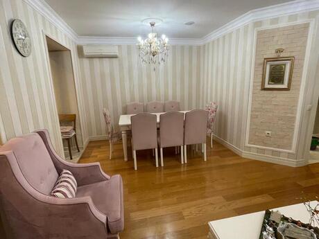 Продаётся 3-комнатная квартира в старом фонде, Elmlər Akademiyası, 100 м², 285 000 AZN, фото 3 / 12