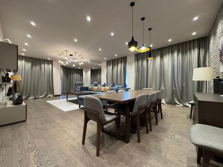 3 otaqlı mənzil, 180 m², Nizami, 3 000 AZN