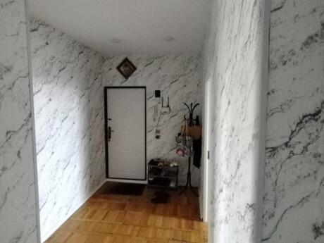 20 Yanvarda 4 otaqlı köhnə tikili mənzil satılır, 135 m², 250 000 AZN, şəkil 2 / 7