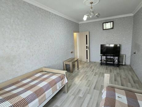 Объявление №6561895 - Баку, м. Ахмедлы, 2-комн., 65 м², 7/9 этаж
