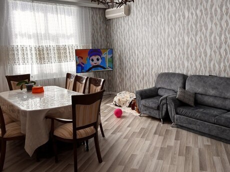 Elan №6561627 - Bakı, Xalqlar Dostluğu m., 4 otaqlı, 100 m², 3/5 mərtəbə