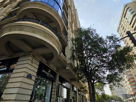 Elmlər Akademiyasında 3 otaqlı yeni tikili mənzil satılır, 163 m², 489 900 AZN, şəkil 2 / 12