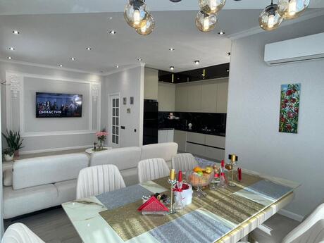 Triumph Palace kompleksində 3 otaqlı yeni tikili mənzil satılır, 113 m², 450 000 AZN, şəkil 5 / 12