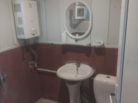 Сдаётся 2-комнатный дом, Həzi Aslanov, 42 м², 450 AZN/мес, фото 2 / 12