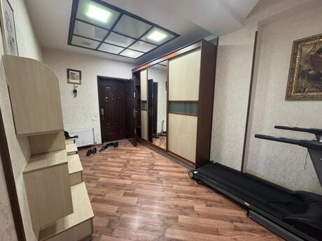 Gənclikdə 2 otaqlı yeni tikili mənzil satılır, 100 m², 350 000 AZN, şəkil 5 / 9