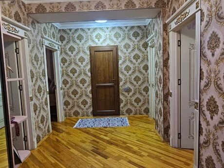 3 otaq · 120 m² · 4/6 mərtəbə, Qurtuluş 93