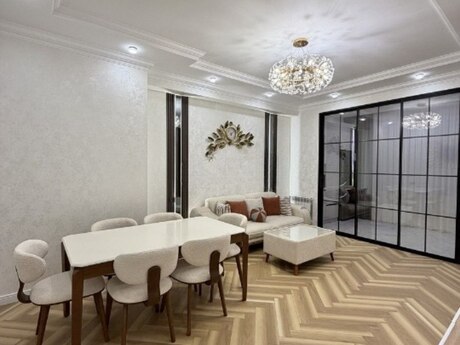 Elan №6562025 - Bakı, Gənclik m., 2 otaqlı, 85 m², 12/18 mərtəbə