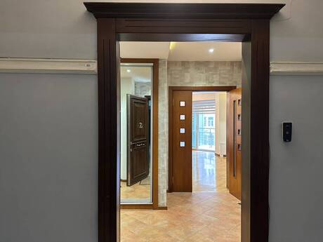 İçəri Şəhərdə 4 otaqlı yeni tikili mənzil kirayə verilir, 235 m², 4 000 AZN/ay, şəkil 4 / 12