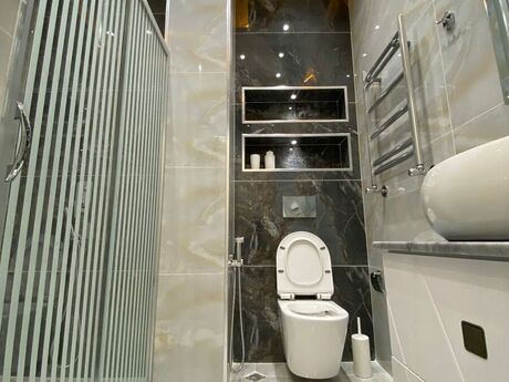8 Noyabrda 2 otaqlı yeni tikili mənzil kirayə verilir, 80 m², 1 300 AZN/ay, şəkil 5 / 12