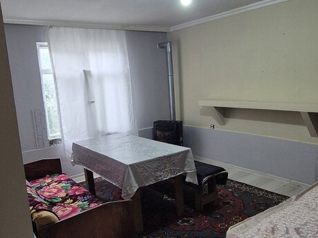 Xocəsəndə 2 otaqlı köhnə tikili mənzil kirayə verilir, 45 m², 350 AZN/ay, şəkil 2 / 7