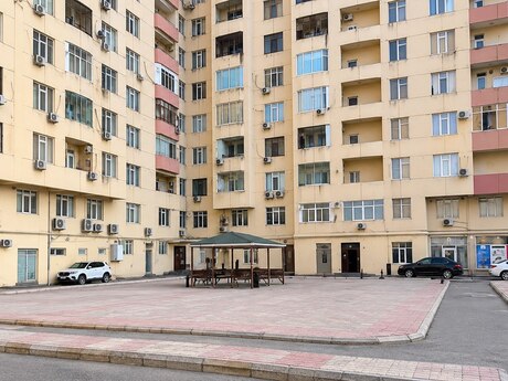 2-комн. · 65 m² · 8/18 этаж, Memar Əcəmi