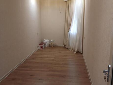 Kosmos kompleksində 3 otaqlı yeni tikili mənzil kirayə verilir, 140 m², 1 250 AZN/ay, şəkil 5 / 9