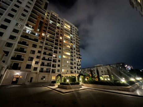 Nargilə Residence kompleksində 2 otaqlı yeni tikili mənzil satılır, 57 m², 190 000 AZN, şəkil 2 / 12