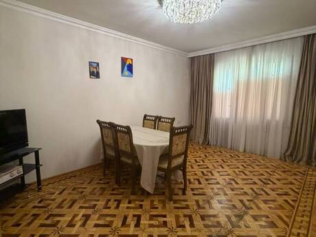 Объявление №6562255 - Баку, м. Ичеришехер, 3-комн., 80 м², 3/5 этаж