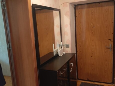 Сдаётся 3-комнатная квартира в старом фонде, Yasamal, 70 м², 750 AZN/мес, фото 2 / 10