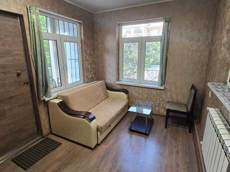 Nəriman Nərimanovda 4 otaqlı köhnə tikili mənzil kirayə verilir, 80 m², 900 AZN/ay, şəkil 5 / 12