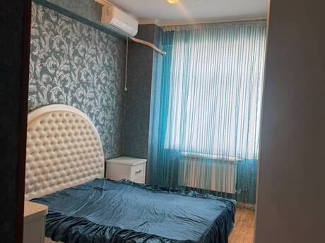 Xalqlar Dostluğunda 3 otaqlı yeni tikili mənzil kirayə verilir, 85 m², 700 AZN/ay, şəkil 2 / 9