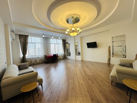 Nizamidə 3 otaqlı yeni tikili mənzil kirayə verilir, 150 m², 1 999 AZN/ay, şəkil 4 / 12