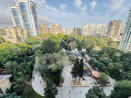 3 otaq · 150 m² · 8/18 mərtəbə, Nizami