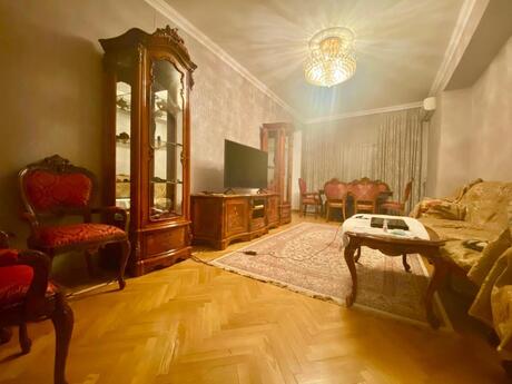 İnşaatçılarda 3 otaqlı yeni tikili mənzil kirayə verilir, 130 m², 800 AZN/ay, şəkil 3 / 12