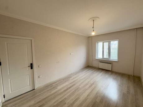 Xalqlar Dostluğunda 3 otaqlı köhnə tikili mənzil satılır, 75 m², 179 000 AZN, şəkil 2 / 12