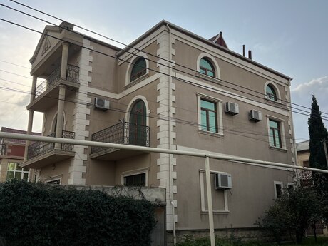 Xocəsəndə 7 otaqlı həyət evi kirayə verilir, 350 m², 2 500 AZN/ay, şəkil 2 / 12