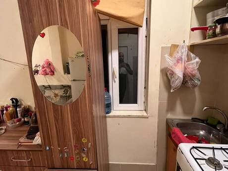 28 Mayda 1 otaqlı köhnə tikili mənzil kirayə verilir, 20 m², 400 AZN/ay, şəkil 5 / 5