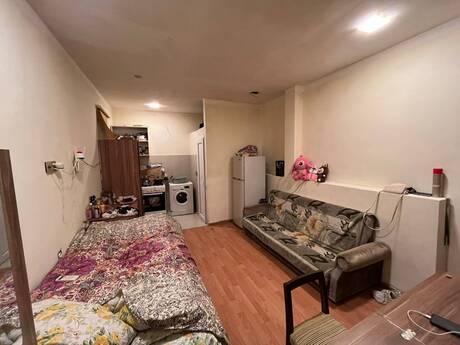 28 Mayda 1 otaqlı köhnə tikili mənzil kirayə verilir, 20 m², 400 AZN/ay, şəkil 4 / 5