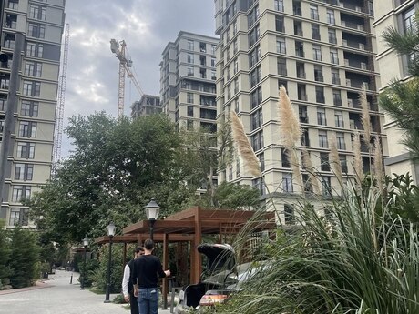 Продаётся 2-комнатная квартира в новостройке, ЖК Whitestone Towers, 54 м², 270 000 AZN, фото 3 / 7