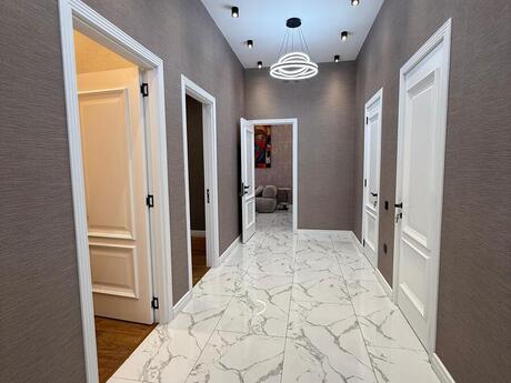 Ağ şəhərdə 3 otaqlı yeni tikili mənzil kirayə verilir, 110 m², 1 700 AZN/ay, şəkil 4 / 12