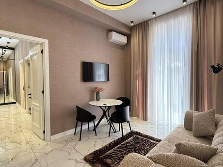 Ağ şəhərdə 3 otaqlı yeni tikili mənzil kirayə verilir, 110 m², 1 700 AZN/ay, şəkil 2 / 12