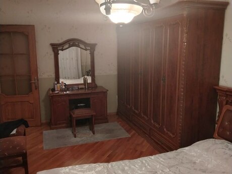 9-cu mikrorayonda 3 otaqlı köhnə tikili mənzil satılır, 90 m², 198 000 AZN, şəkil 4 / 11