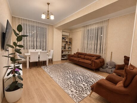 Nərimanovda 4 otaqlı yeni tikili mənzil satılır, 188 m², 429 000 AZN, şəkil 4 / 5