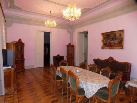 İçəri Şəhərdə 4 otaqlı köhnə tikili mənzil satılır, 200 m², 590 000 AZN, şəkil 4 / 10
