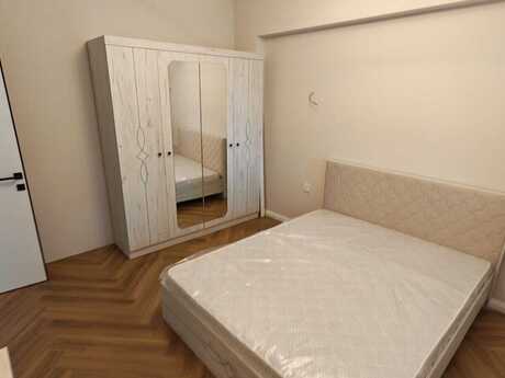 Nərimanovda 2 otaqlı yeni tikili mənzil kirayə verilir, 95 m², 1 100 AZN/ay, şəkil 4 / 12