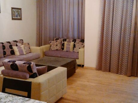 İçəri Şəhərdə 4 otaqlı yeni tikili mənzil kirayə verilir, 120 m², 1 200 AZN/ay, şəkil 2 / 12