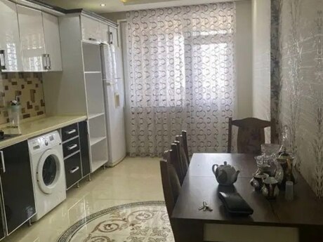 Kosmos kompleksində 3 otaqlı yeni tikili mənzil kirayə verilir, 169 m², 950 AZN/ay, şəkil 4 / 12