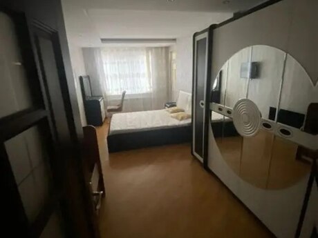3 otaqlı mənzil, 169 m², Kosmos, 950 AZN