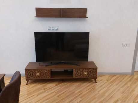 Təməl Park kompleksində 3 otaqlı yeni tikili mənzil kirayə verilir, 130 m², 2 000 AZN/ay, şəkil 2 / 12
