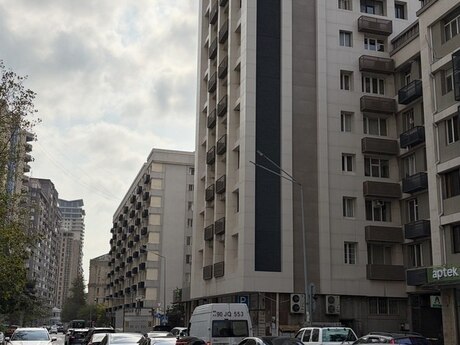 3 otaq · 130 m²
