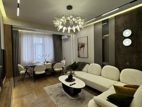3-room new-build apartment for sale in Grand Narimanov residence, 117 m², 448 000 AZN, photo 2 / 12