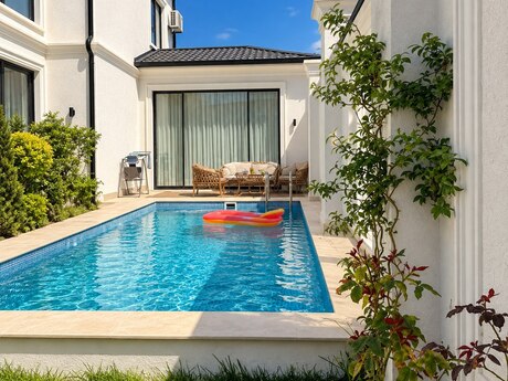 Mərdəkanda 5 otaqlı həyət evi kirayə verilir, 250 m², 200 AZN/ay, şəkil 3 / 12