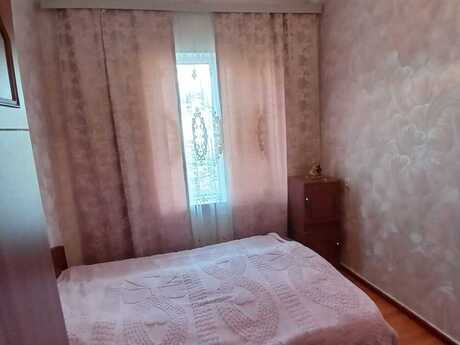 Nəriman Nərimanovda 2 otaqlı köhnə tikili mənzil kirayə verilir, 50 m², 650 AZN/ay, şəkil 2 / 10