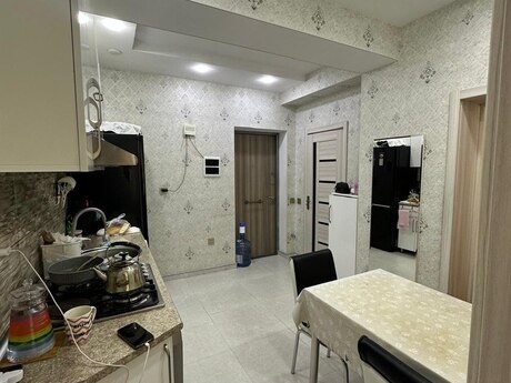 2-room new-build apartment for rent in Həzi Aslanov, 65 m², 650 AZN/mo, photo 5 / 8